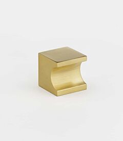 Alno Contemporary Series 1" (25.4mm) Length Cube Block Finger Pull 1" (25.4mm) Projection in Satin Brass Finish